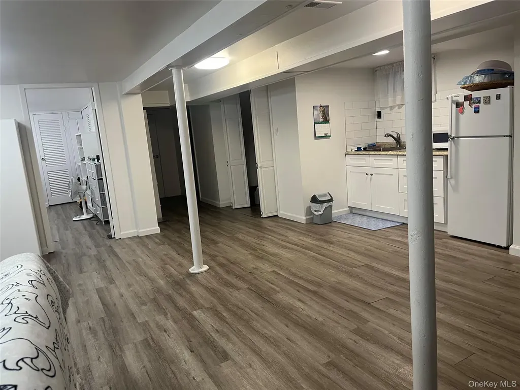 5607 229th Street Bayside NY 11364
