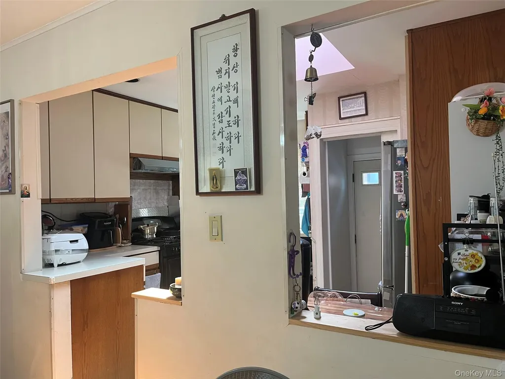 5607 229th Street Bayside NY 11364