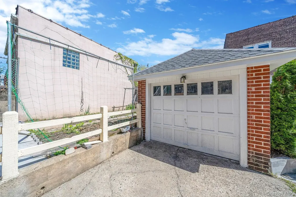 1954 Hone Avenue Bronx NY 10461