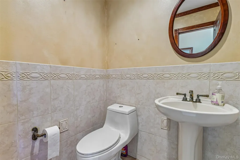 2 Deer Path East Patchogue NY 11772