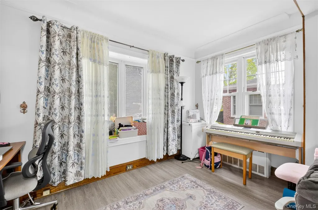 2946 169th Street Flushing NY 11358