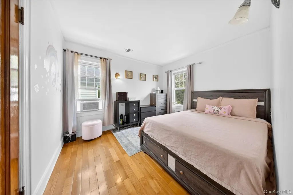2946 169th Street Flushing NY 11358