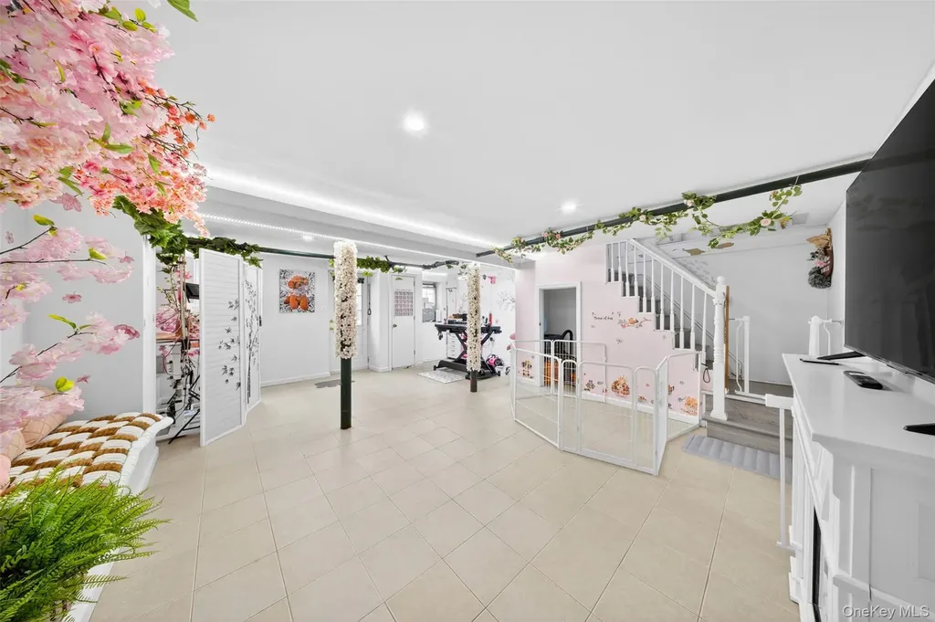 2946 169th Street Flushing NY 11358