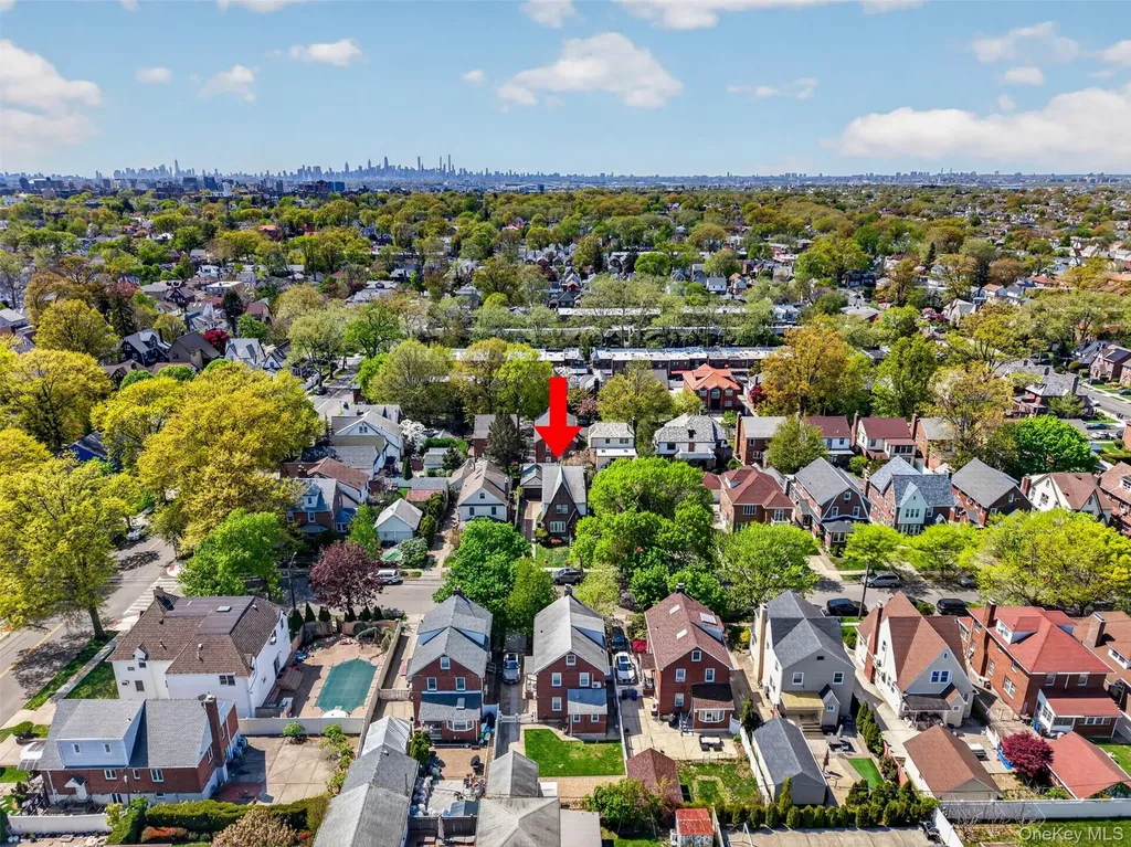 2946 169th Street Flushing NY 11358