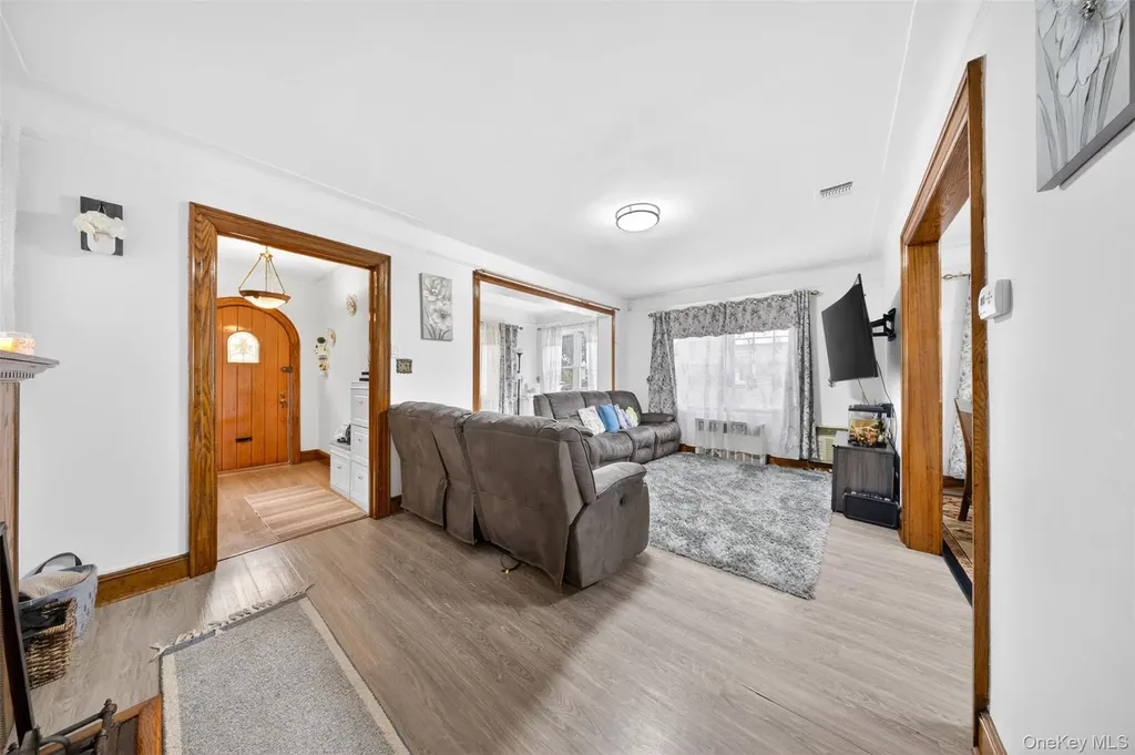 2946 169th Street Flushing NY 11358