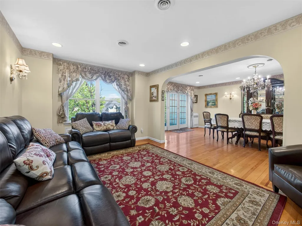 5 Augusta Avenue Monsey NY 10952