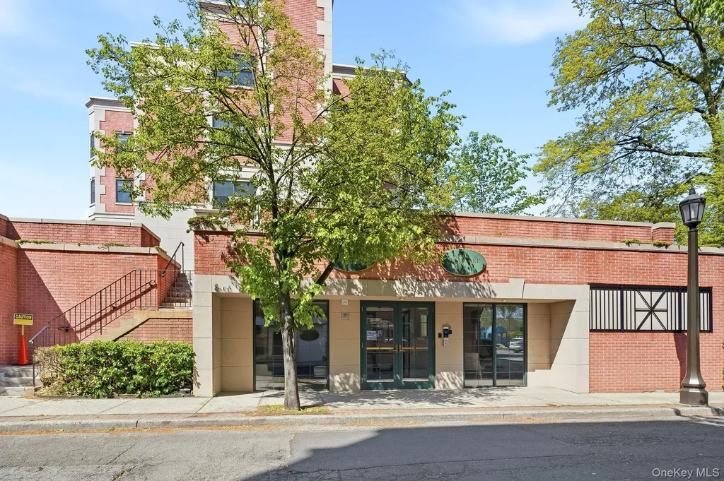 101 Sheldrake Place Mamaroneck NY 10543