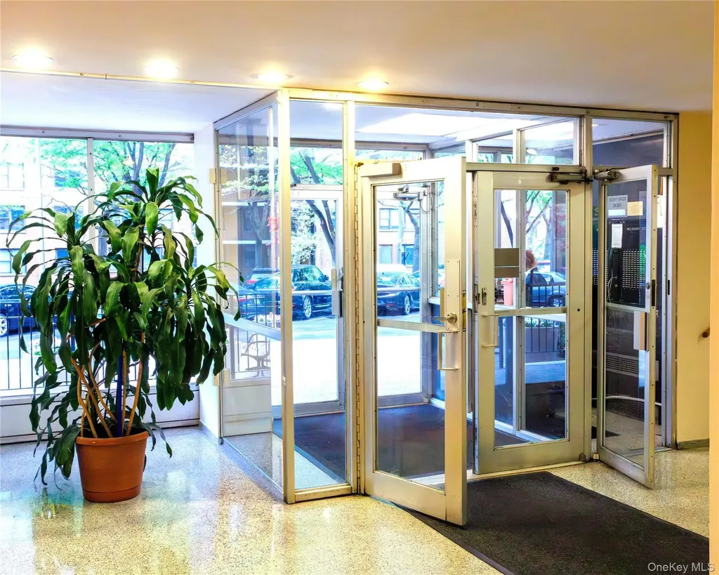 195 Willoughby Avenue Brooklyn NY 11205
