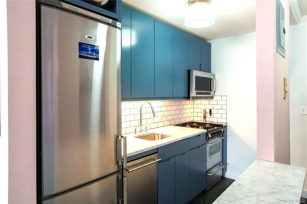 195 Willoughby Avenue Brooklyn NY 11205