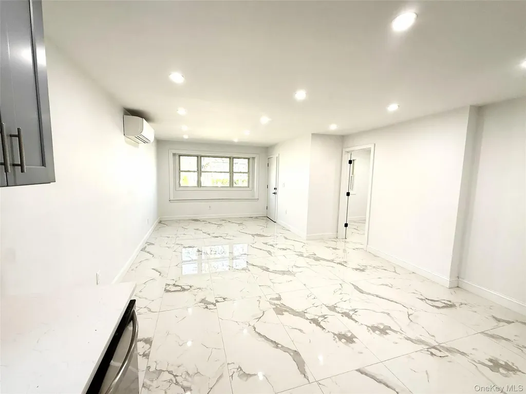 52 Crystal Beach Boulevard Moriches NY 11955