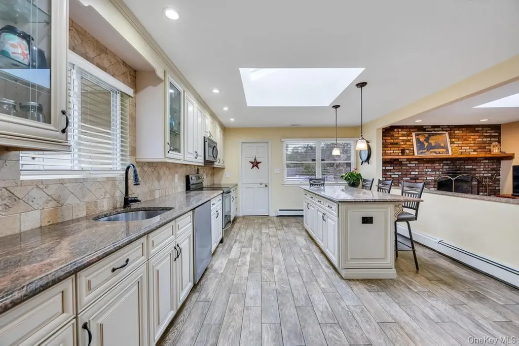 408 Lenox Road Huntington Station NY 11746