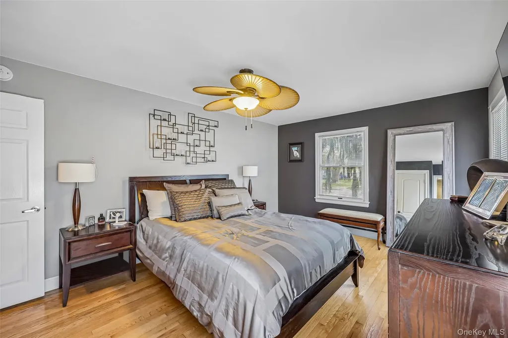 76 S Bay Drive Massapequa NY 11758