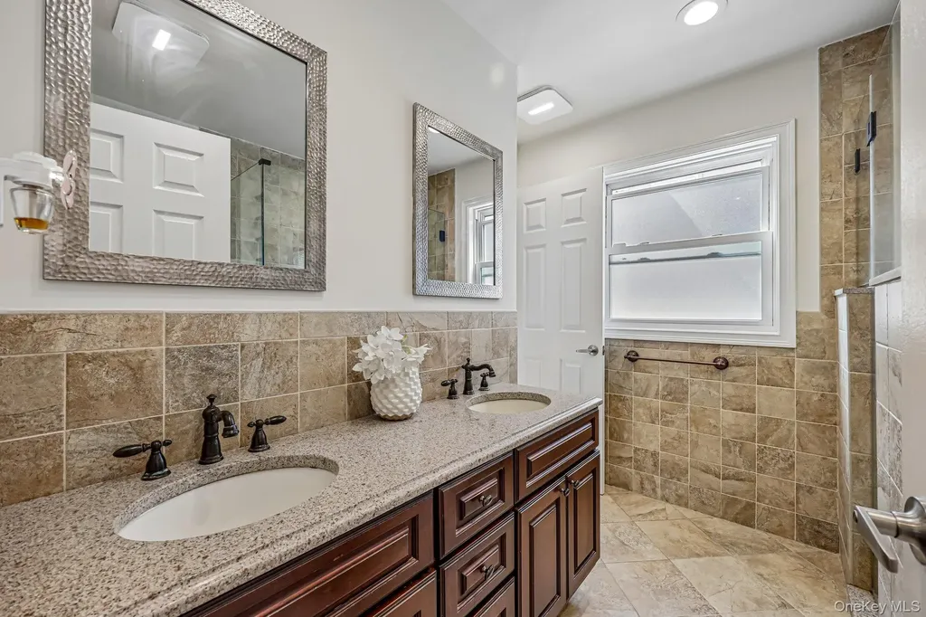 76 S Bay Drive Massapequa NY 11758