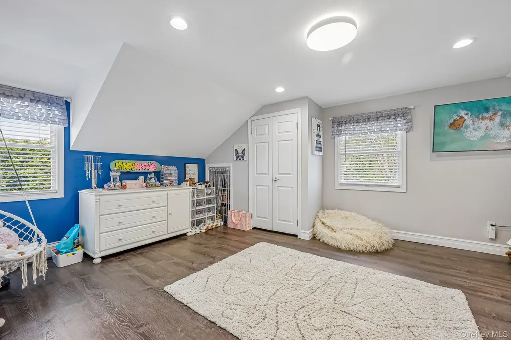 76 S Bay Drive Massapequa NY 11758