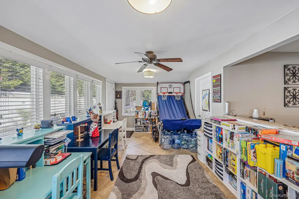 76 S Bay Drive Massapequa NY 11758