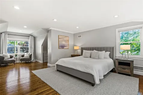 8 Rugby Road New Rochelle NY 10804