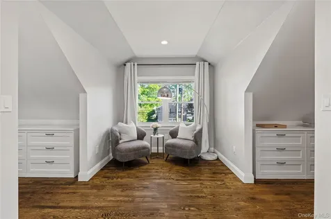 8 Rugby Road New Rochelle NY 10804