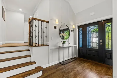 8 Rugby Road New Rochelle NY 10804