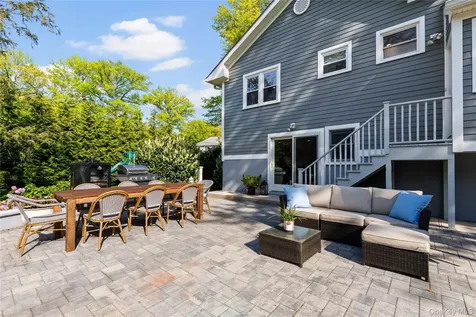 8 Rugby Road New Rochelle NY 10804