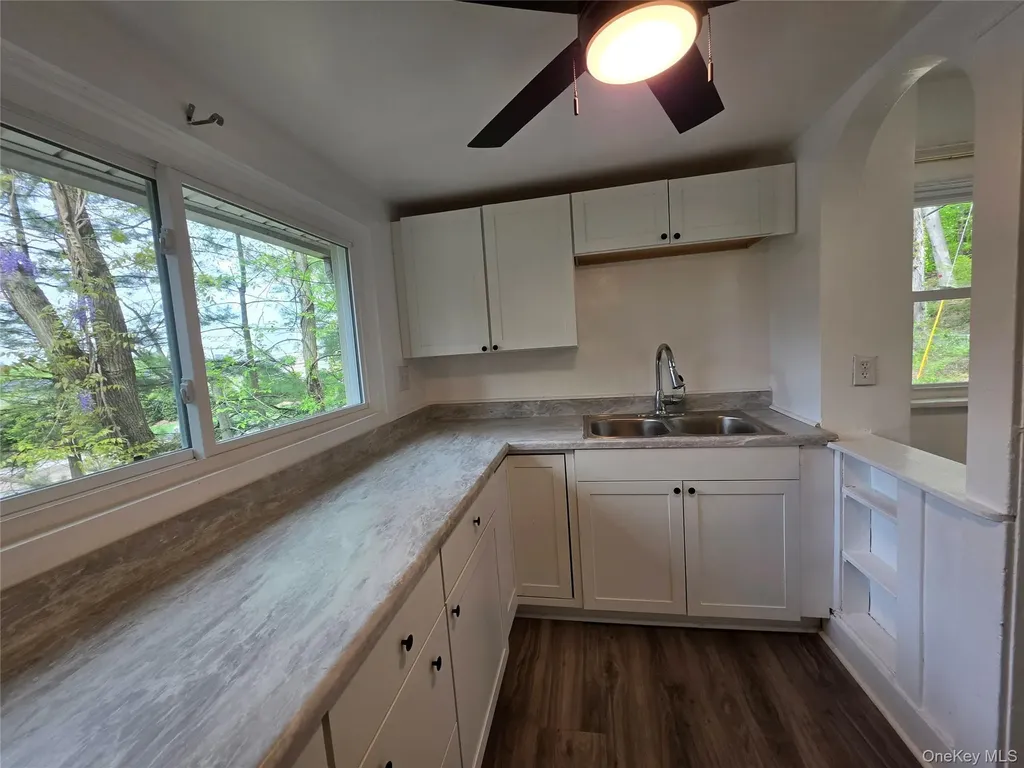60 S Greenbush West Nyack NY 10994