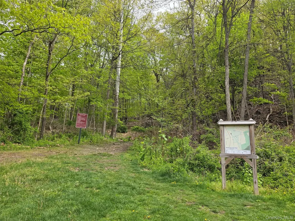 60 S Greenbush West Nyack NY 10994