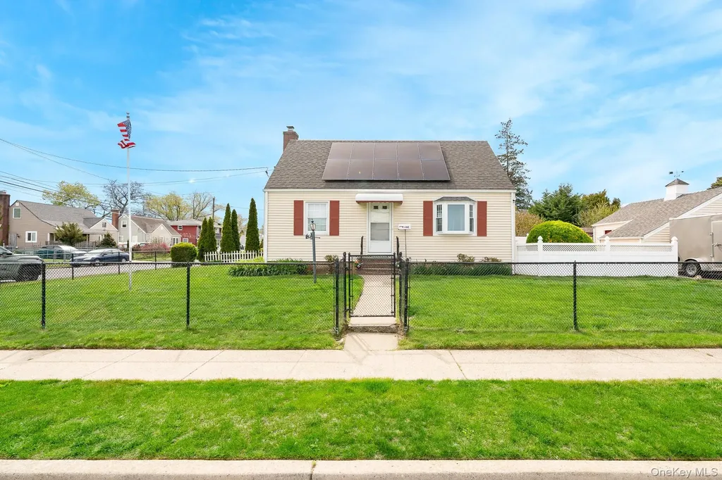 1 Robert Avenue Massapequa NY 11758