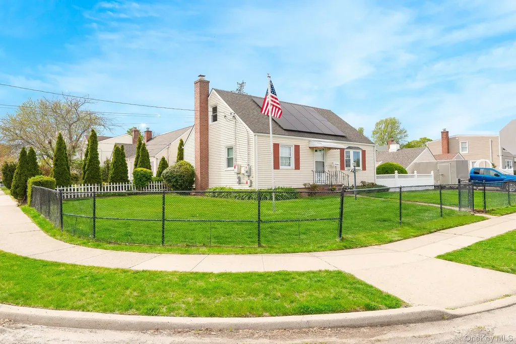1 Robert Avenue Massapequa NY 11758
