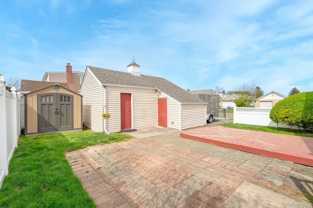 1 Robert Avenue Massapequa NY 11758