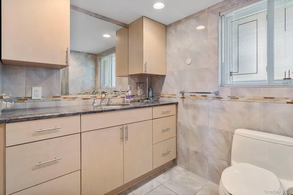 148 Harris Drive Oceanside NY 11572