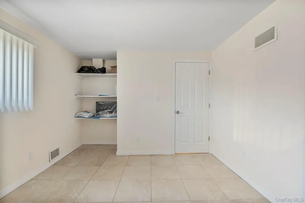 148 Harris Drive Oceanside NY 11572