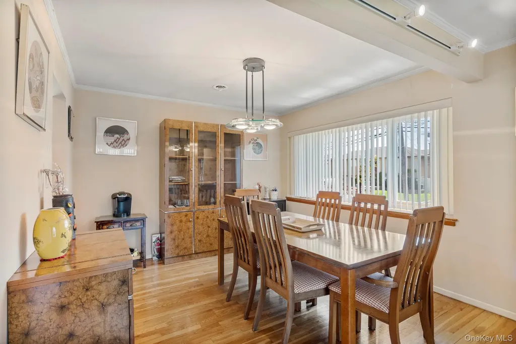 148 Harris Drive Oceanside NY 11572