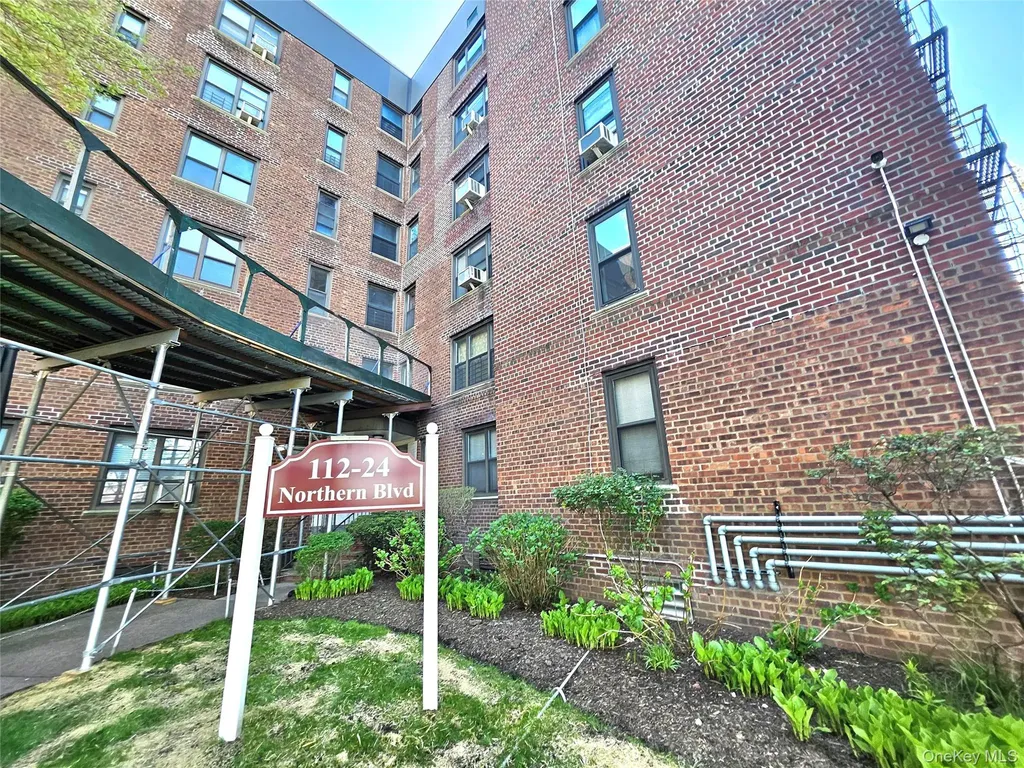 112-24 Northern Boulevard Corona NY 11368