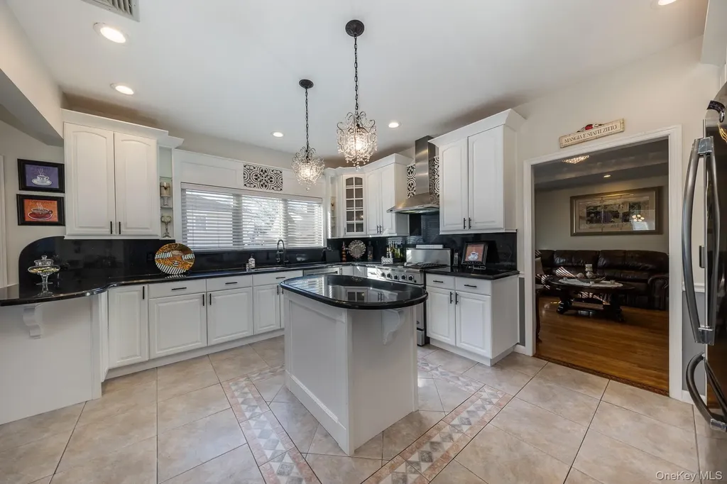 102 Davison Avenue Oceanside NY 11572