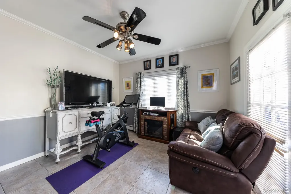 102 Davison Avenue Oceanside NY 11572