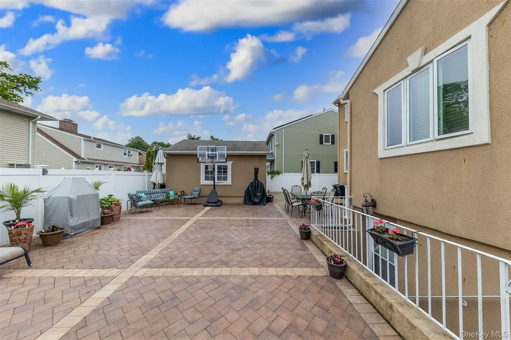 102 Davison Avenue Oceanside NY 11572