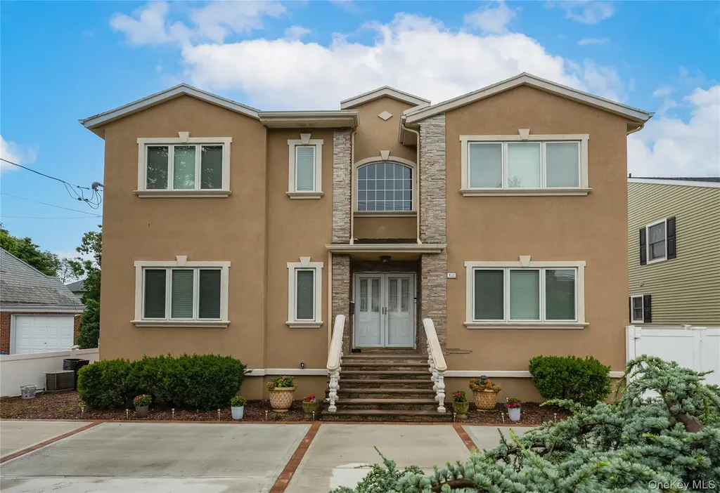 102 Davison Avenue Oceanside NY 11572