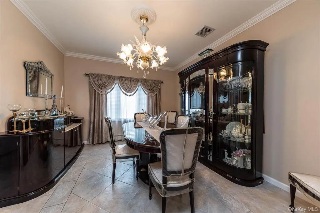 102 Davison Avenue Oceanside NY 11572