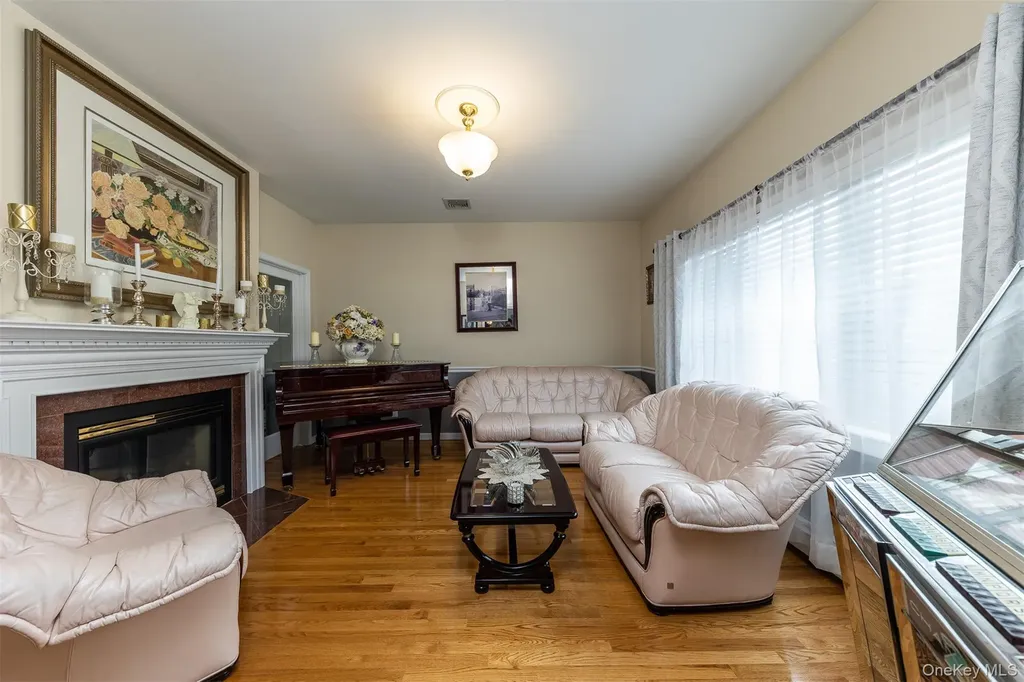 102 Davison Avenue Oceanside NY 11572