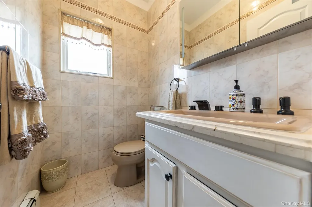 102 Davison Avenue Oceanside NY 11572