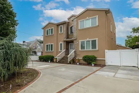 102 Davison Avenue Oceanside NY 11572