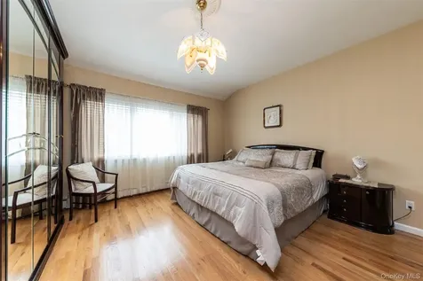 102 Davison Avenue Oceanside NY 11572