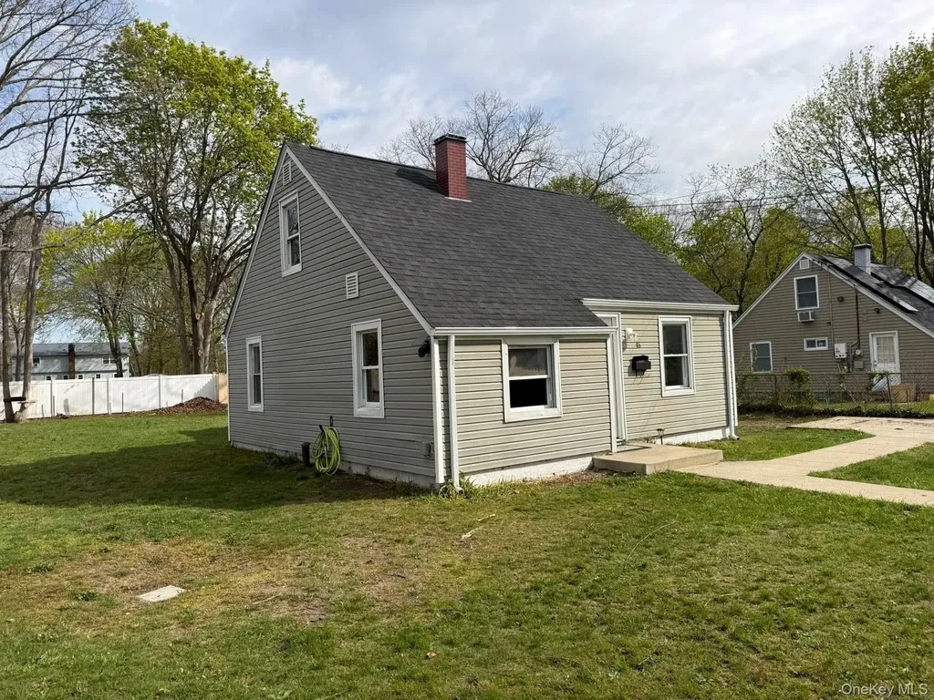 Central Islip NY 11722