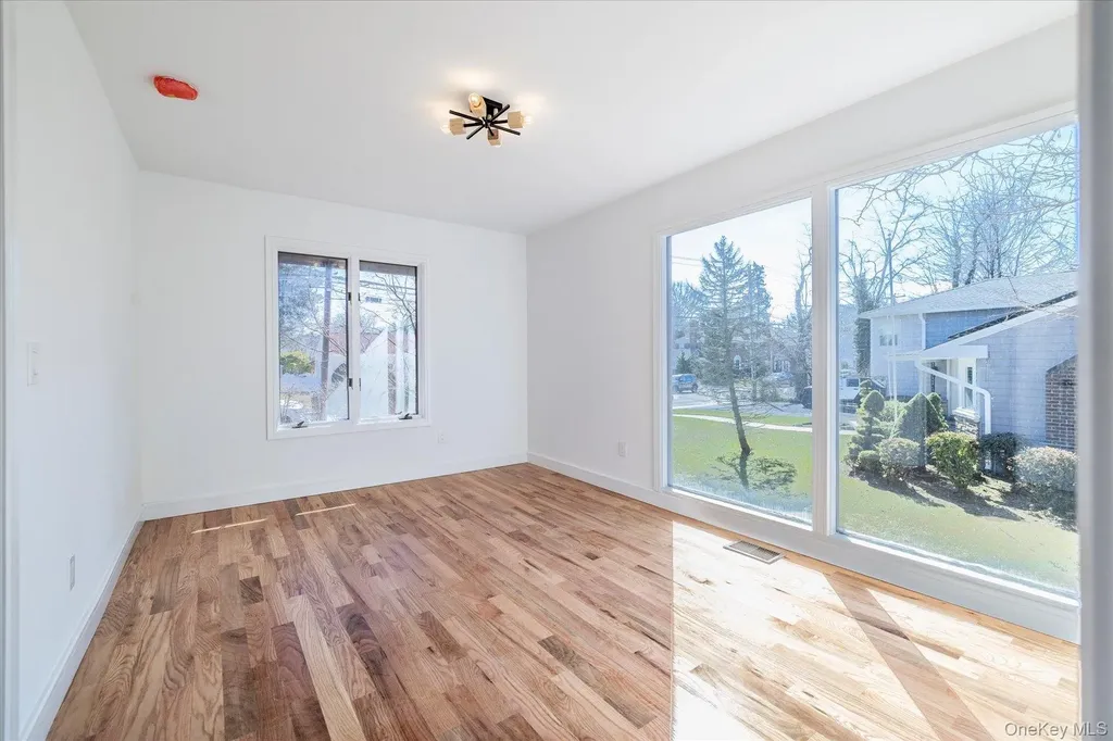 217 Hempstead Avenue Malverne NY 11565