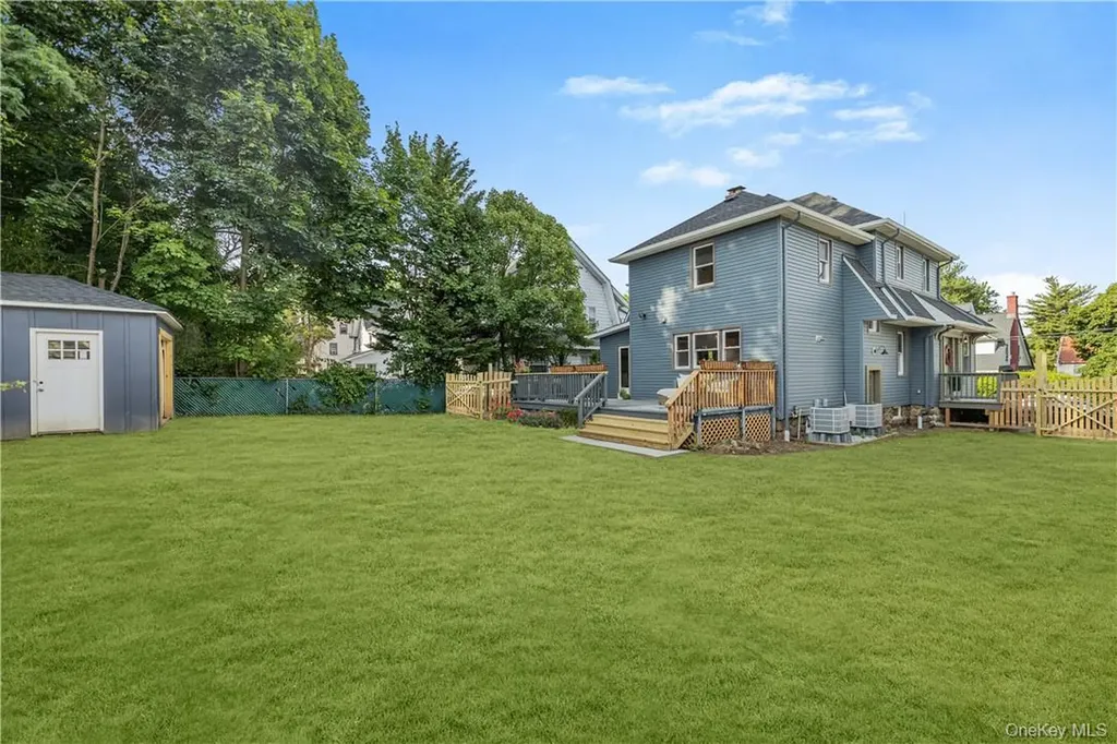 12 Risley Place New Rochelle NY 10801