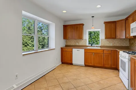 40 Woodland Road Bedford Hills NY 10507