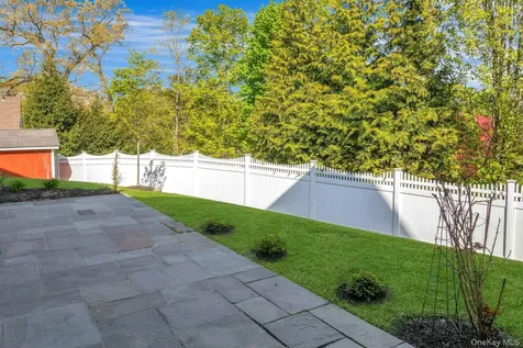 40 Woodland Road Bedford Hills NY 10507