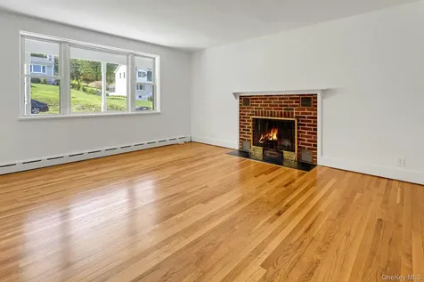 40 Woodland Road Bedford Hills NY 10507