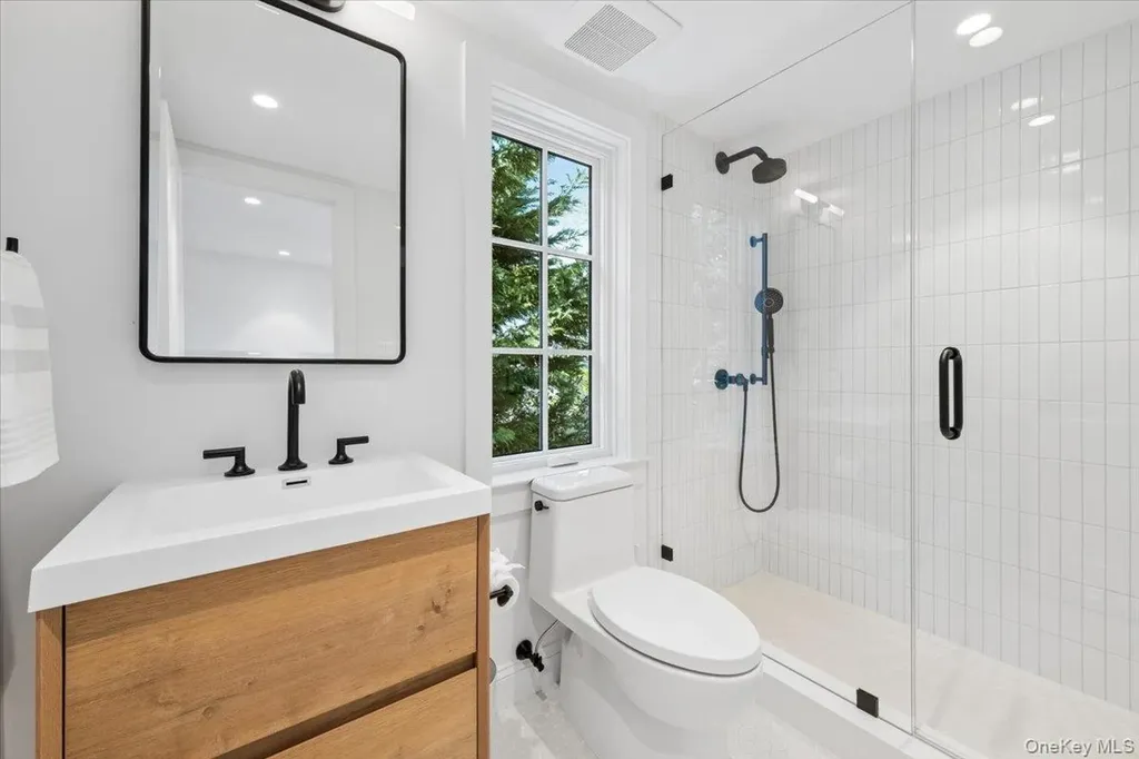15 Bishop Place Larchmont NY 10538