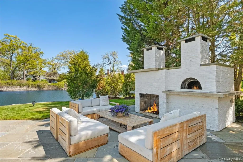 15 Bishop Place Larchmont NY 10538