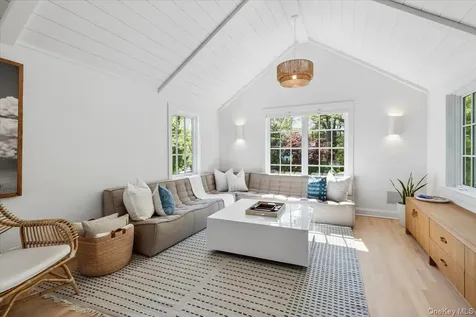 15 Bishop Place Larchmont NY 10538